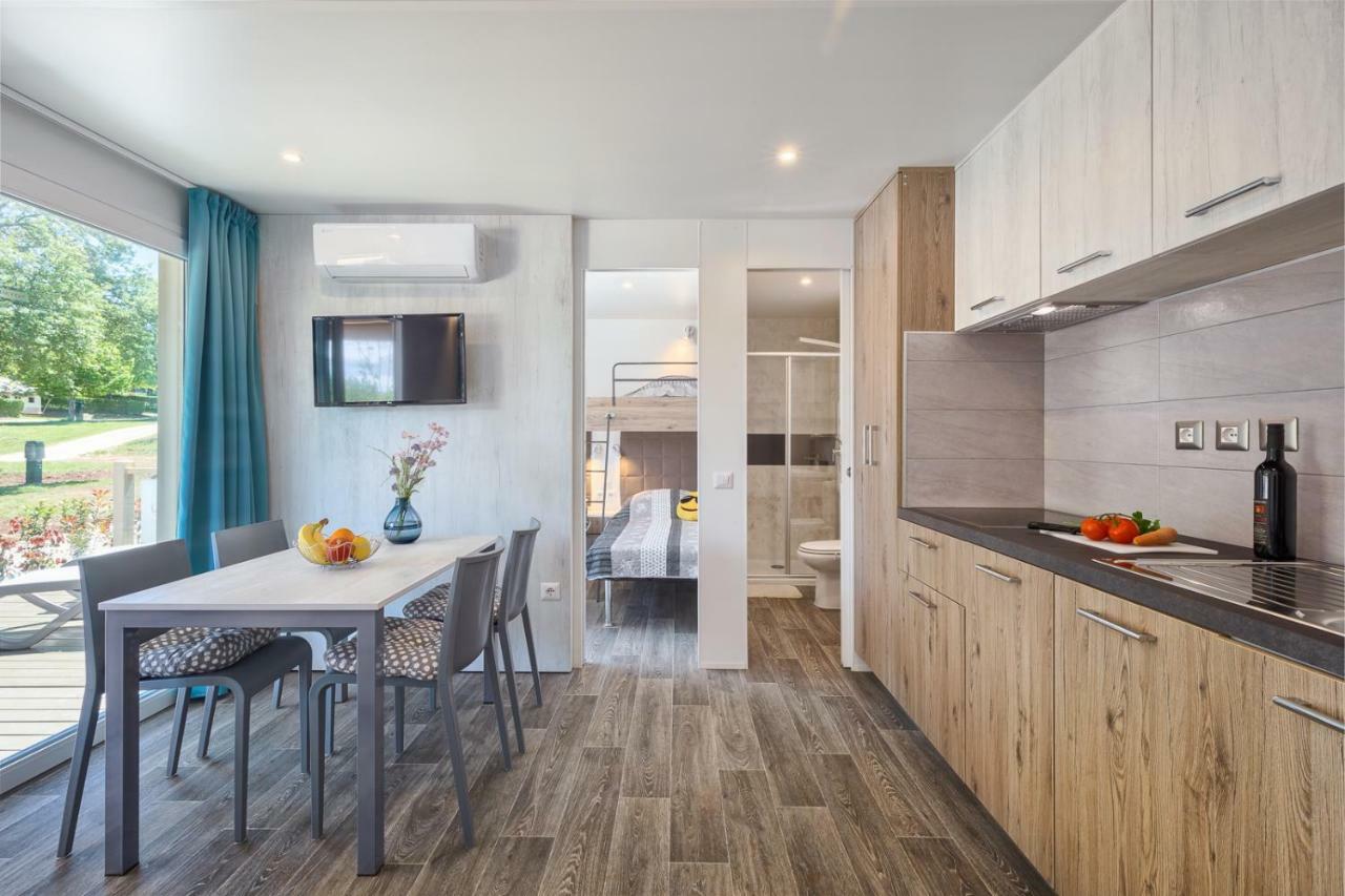 Mobile Homes - Lanterna Premium * Tar-Vabriga